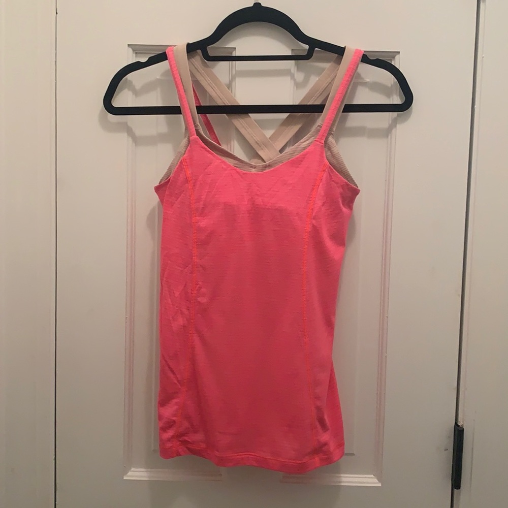 Lululemon workout tank